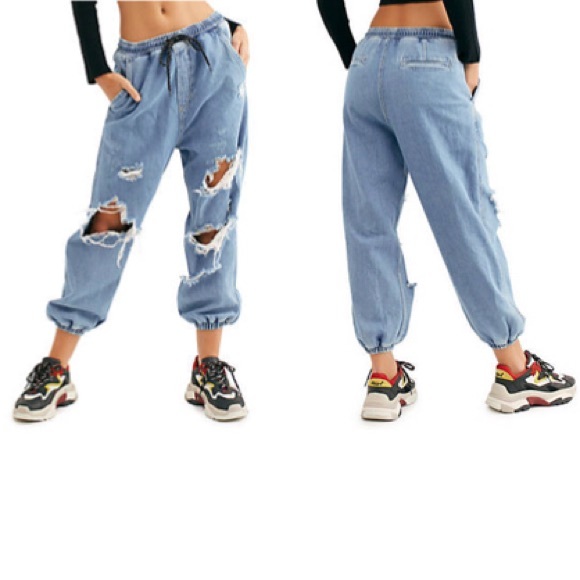 FREE PEOPLE Sloane Destructed Joggers NWT M BL - Picture 2 of 4